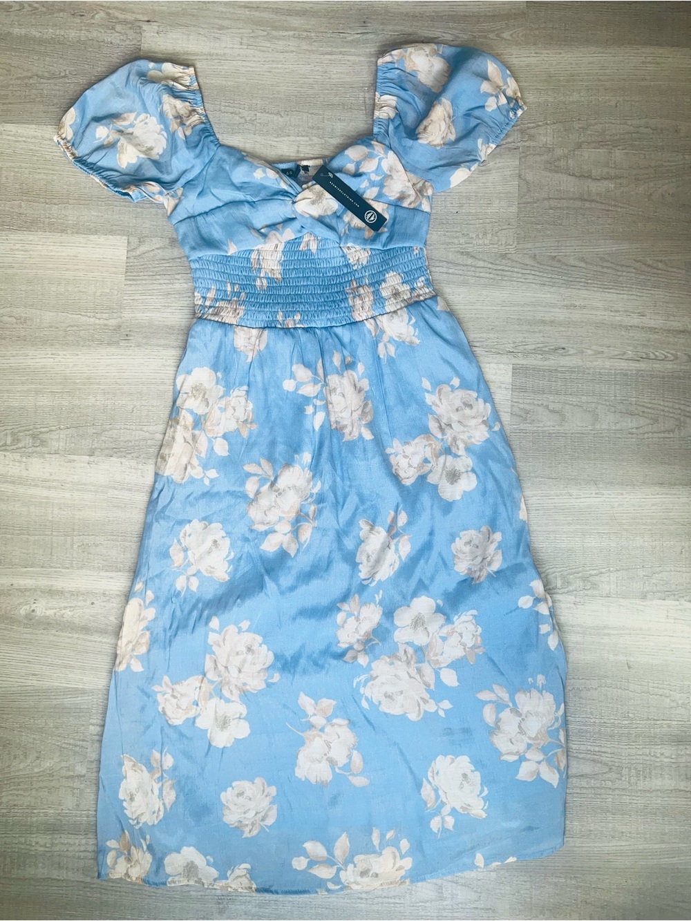 NWT Women's Blue Floral Midi Dress Puff Sleeve Smocked Twist Front A-Line - Picture 3 of 14